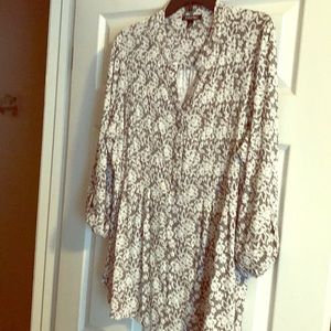 Size 2x roz&ali pintuck top